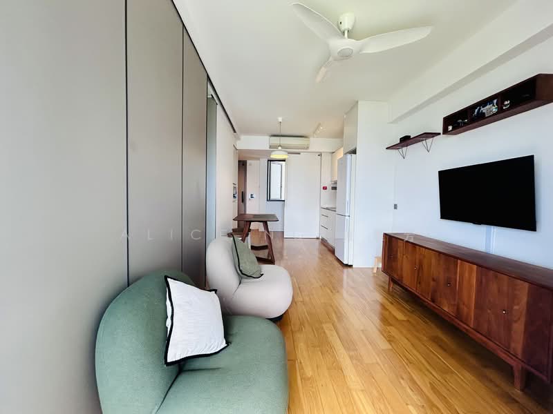 Riversails, 2 Upper Serangoon Crescent, 1 Bedroom, 516 sqft, Condominium For Sale, by Alice Ng 黄素芳, 500112419 - Living Room - PropertyGuru.com.sg