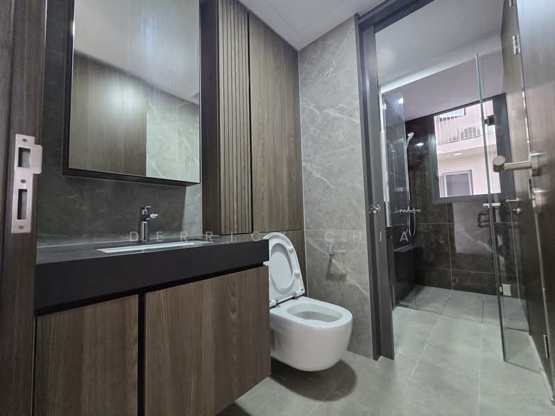 AMO Residence, 23 Ang Mo Kio Rise, 4 Bedrooms, 1,292 sqft, Condominium For Sale, by Derrick Chia, 500112448 - Common Bathroom - PropertyGuru.com.sg