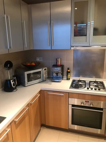 The Pier at Robertson, 80 Mohamed Sultan Road, 2 Bedrooms, 936 sqft, Apartment For Rent, by Ang Yap Chow 洪业超, 500112482 - Kitchen - PropertyGuru.com.sg