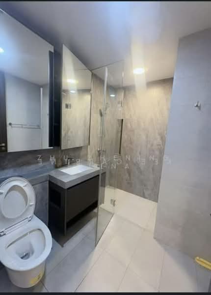 Parc Clematis, 8C Jalan Lempeng, 2 Bedrooms, 689 sqft, Condominium For Rent, by Zhu Zhening Alina, 500112493 - Bathroom - PropertyGuru.com.sg