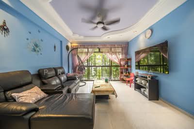 For Sale - 526 Woodlands Drive 14