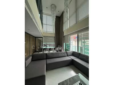 For Sale - Lincoln Suites