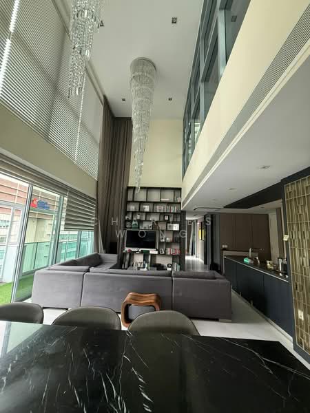 Lincoln Suites, 3 Khiang Guan Avenue, 4 Bedrooms, 4,855 sqft, Condominium For Sale, by CHARLES WONG, 500112504 - Living Room - PropertyGuru.com.sg
