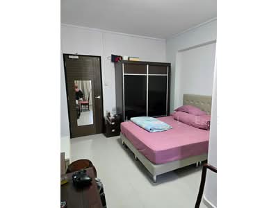 For Rent - 270 Bangkit Road