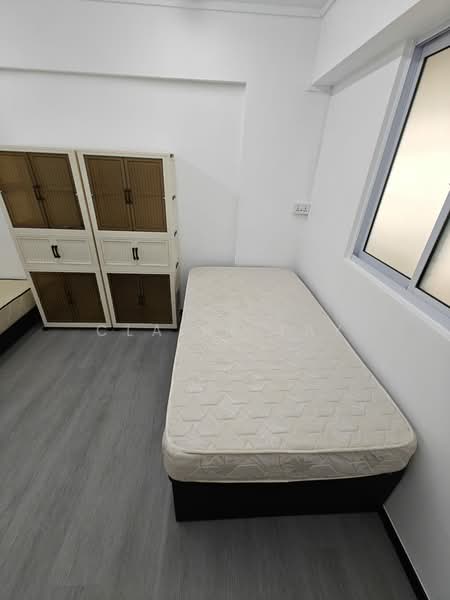 714 Clementi West Street 2, 714 Clementi West Street 2, Room Rental, 100 sqft, HDB Flat For Rent, by Claire Tay, 500112529 - Bedroom - PropertyGuru.com.sg