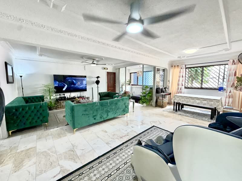 776 Yishun Avenue 2, 776 Yishun Avenue 2, 3 Bedrooms, 1,292 sqft, HDB Flat For Sale, by Hidayat Shariff, 500112537 - Living Room - PropertyGuru.com.sg
