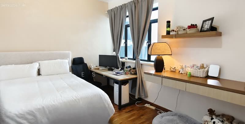 Fernwood Towers, 22 Fernwood Terrace, 3 Bedrooms, 1,195 sqft, Condominium For Sale, by Leslie Lim, 500112579 - Bedroom 2 - PropertyGuru.com.sg