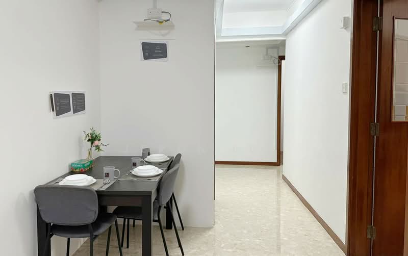 The Floravale, 220 Westwood Avenue, Room Rental, 125 sqft, Executive Condominium For Rent, by Jeron Lee, 500112587 - Dining Room - PropertyGuru.com.sg