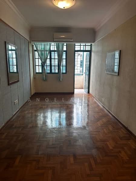 Reservoir Villas, Jalan Rimau, 8 Bedrooms, 5,200 sqft, Terraced House For Sale, by Angela Tay, 500112590 - Living Room - PropertyGuru.com.sg