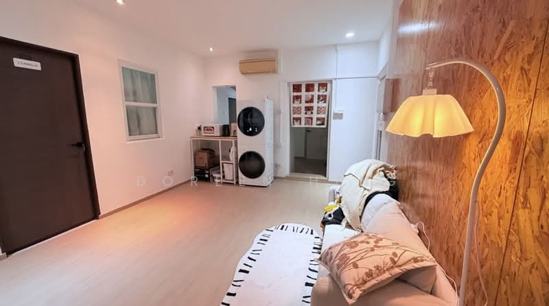 Eng Kong Terrace, Eng Kong terrace, Room Rental, 200 sqft, Shophouse For Rent, by Doreen Heng, 500112594 - Living Room - PropertyGuru.com.sg