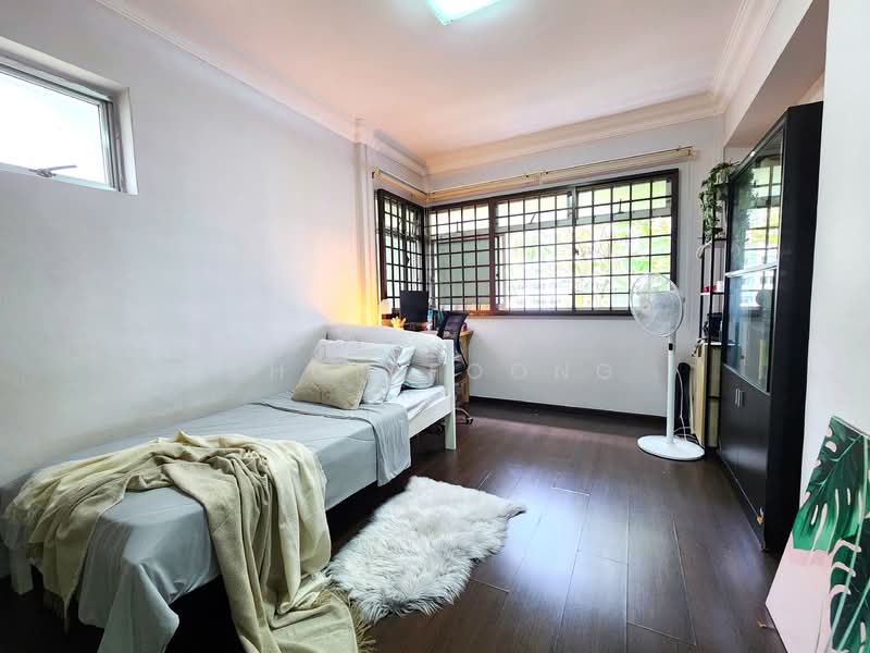 356 Woodlands Avenue 5, 356 Woodlands Avenue 5, 3 Bedrooms, 1,507 sqft, HDB Flat For Sale, by Shon Foong, 500112595 - Bedroom - PropertyGuru.com.sg
