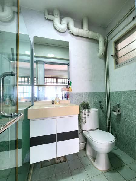 356 Woodlands Avenue 5, 356 Woodlands Avenue 5, 3 Bedrooms, 1,507 sqft, HDB Flat For Sale, by Shon Foong, 500112595 - Bathroom - PropertyGuru.com.sg