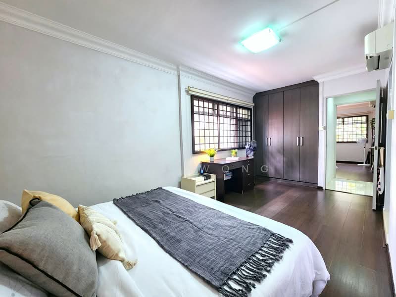 356 Woodlands Avenue 5, 356 Woodlands Avenue 5, 3 Bedrooms, 1,507 sqft, HDB Flat For Sale, by Eric Wong, 500112597 - Master Bedroom - PropertyGuru.com.sg