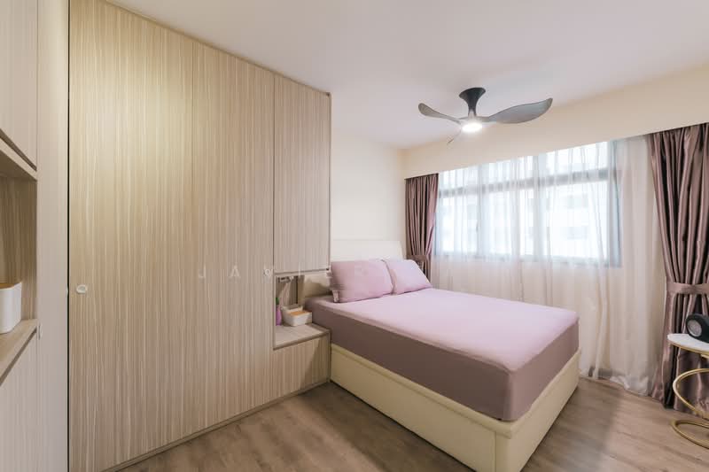 263 Toa Payoh Apex, 263 Toa Payoh East, 3 Bedrooms, 1,001 sqft, HDB Flat For Sale, by Javier Tan, 500112606 - Master Bedroom - PropertyGuru.com.sg