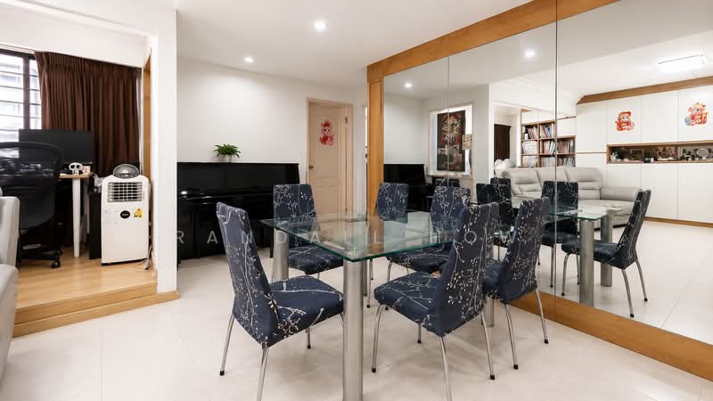 610 Senja Road, 610 Senja Road, 3 Bedrooms, 1,184 sqft, HDB Flat For Sale, by Randall How, 500112610 - Dining Room - PropertyGuru.com.sg