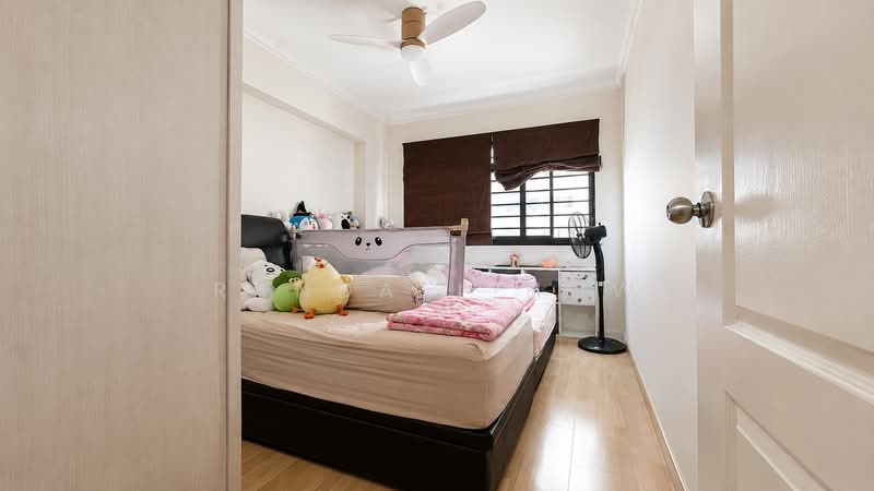 610 Senja Road, 610 Senja Road, 3 Bedrooms, 1,184 sqft, HDB Flat For Sale, by Randall How, 500112610 - Bedroom - PropertyGuru.com.sg