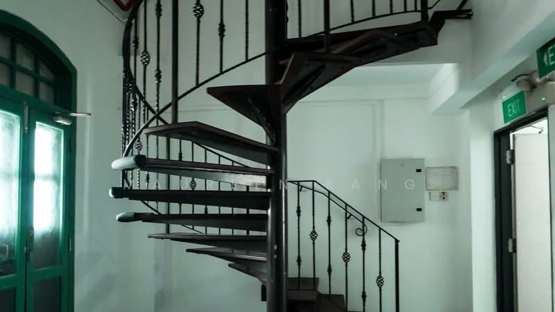 Little India Shop Houses, 2 Veerasamy Road, 2,200 sqft, Shop / Shophouse For Rent, by Maureen Kang, 500112623 - Interior - CommercialGuru.com.sg