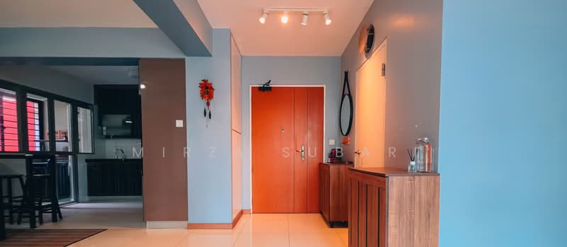 437A Bukit Batok West Avenue 5, 437A Bukit Batok West Avenue 5, 3 Bedrooms, 1,001 sqft, HDB Flat For Sale, by Mirza Subari, 500112629 - Entrance - PropertyGuru.com.sg