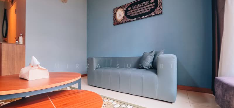 437A Bukit Batok West Avenue 5, 437A Bukit Batok West Avenue 5, 3 Bedrooms, 1,001 sqft, HDB Flat For Sale, by Mirza Subari, 500112629 - Living Room - PropertyGuru.com.sg