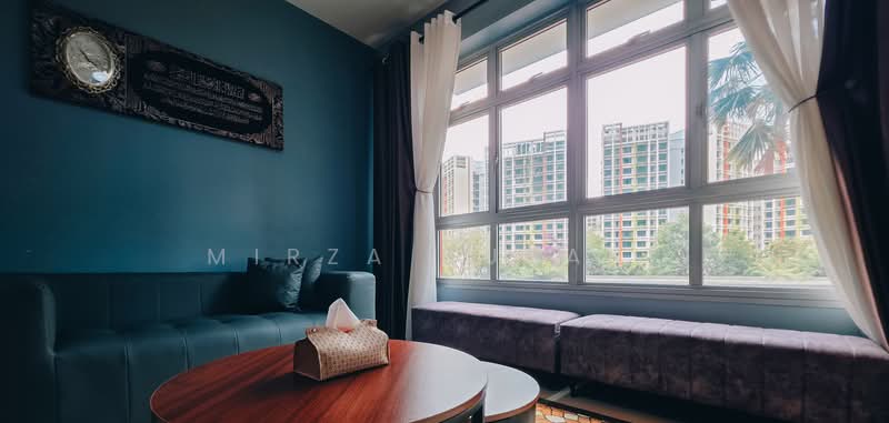 437A Bukit Batok West Avenue 5, 437A Bukit Batok West Avenue 5, 3 Bedrooms, 1,001 sqft, HDB Flat For Sale, by Mirza Subari, 500112629 - Living Room - PropertyGuru.com.sg