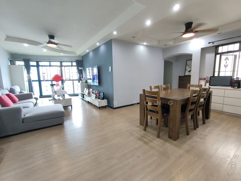 686C Jurong West Central 1, 686C Jurong West Central 1, 3 Bedrooms, 1,195 sqft, HDB Flat For Sale, by Vivian Song, 500112678 - Living Room - PropertyGuru.com.sg