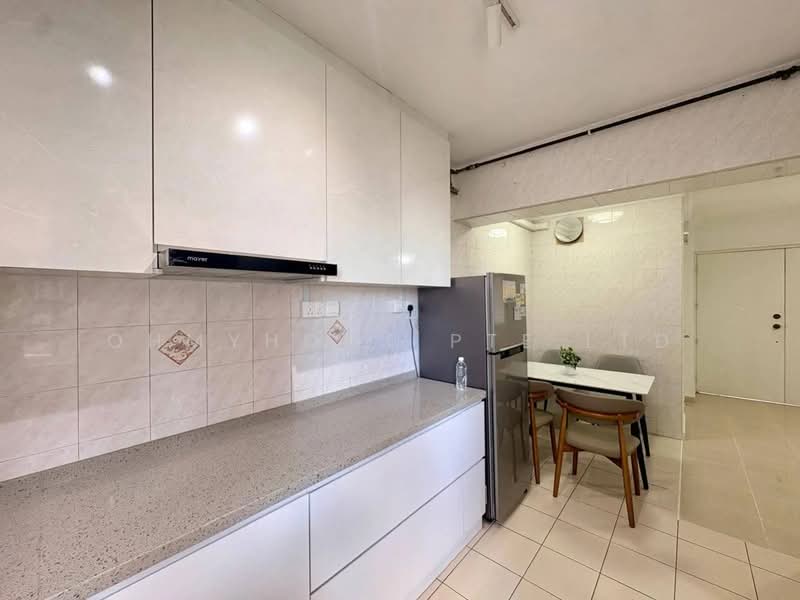 13 Cantonment Close, 13 Cantonment Close, 2 Bedrooms, 645 sqft, HDB Flat For Rent, by OHMYHOME PTE LTD, 500112701 - Kitchen - PropertyGuru.com.sg