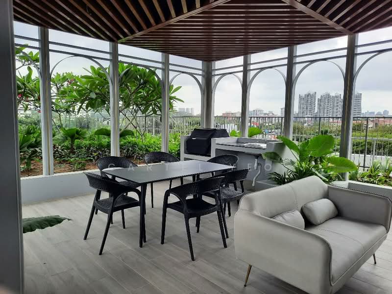 Dunearn 386, 386 Dunearn Road, 2 Bedrooms, 670 sqft, Condominium For Rent, by Cartel Yeo, 500112735 - Roof top BBQ - PropertyGuru.com.sg