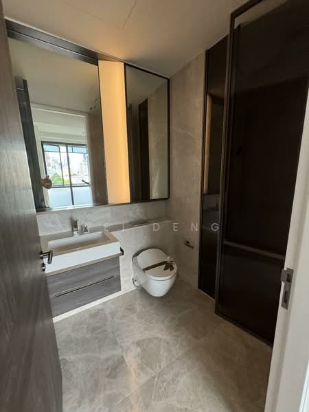 19 Nassim, 19 Nassim Hill, 2 Bedrooms, 829 sqft, Condominium For Sale, by WEI DENG, 500112740 - Bathroom - PropertyGuru.com.sg