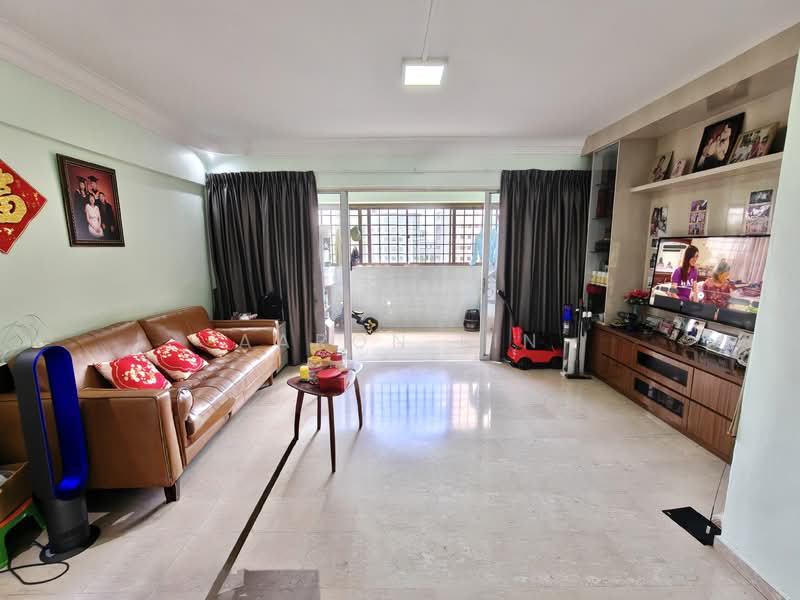 148 Tampines Avenue 5, 148 Tampines Avenue 5, 4 Bedrooms, 1,614 sqft, HDB Flat For Sale, by Aaron Lin, 500112745 - Living Room - PropertyGuru.com.sg