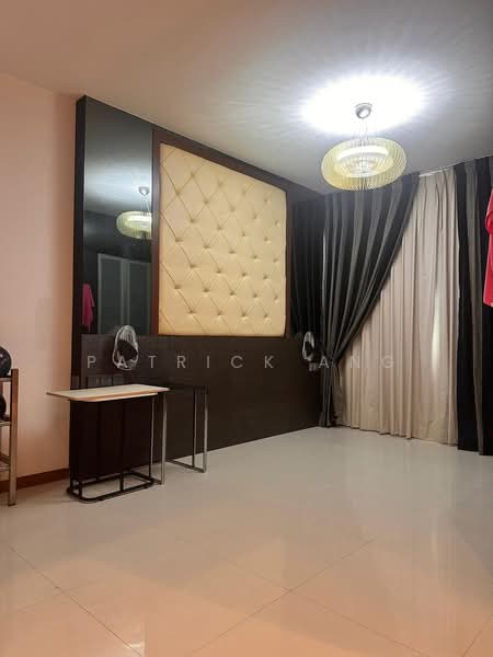 456 Hougang Avenue 10, 456 Hougang Avenue 10, 3 Bedrooms, 1,119 sqft, HDB Flat For Sale, by Patrick Ang, 500112750 - Bedroom - PropertyGuru.com.sg