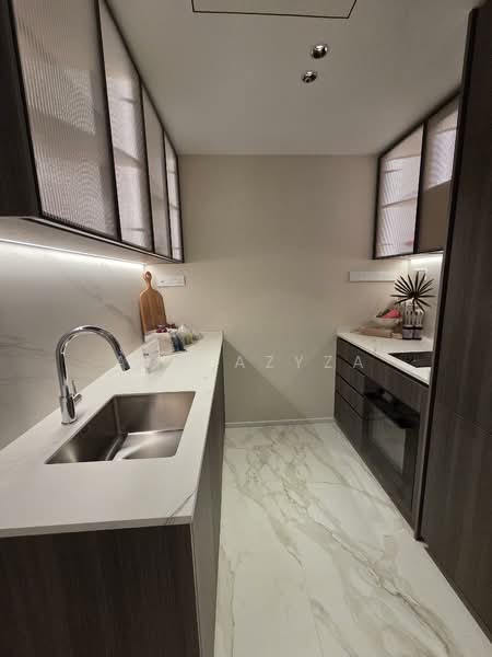 River Modern, River Galley Green, 2 Bedrooms, 603 sqft, Condominium For Sale, by Amy Azyza, 500112751 - Kitchen - PropertyGuru.com.sg