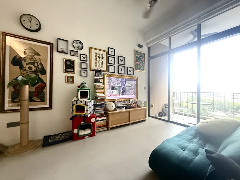 Sims Urban Oasis, 2 Sims Drive, 2 Bedrooms, 700 sqft, Condominium For Sale, by Francis C, 500112754 - Living Room - PropertyGuru.com.sg