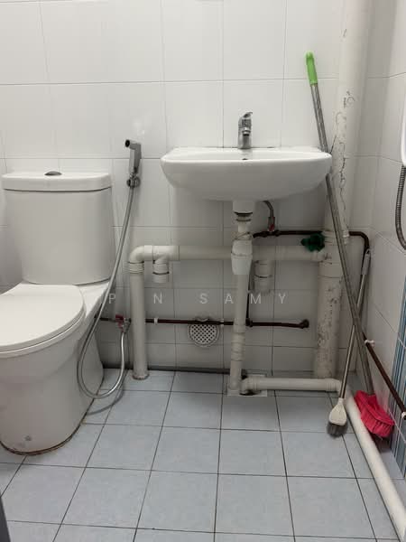 146 Bukit Batok West Avenue 6, 146 Bukit Batok West Avenue 6, 2 Bedrooms, 883 sqft, HDB Flat For Sale, by P N Samy, 500112760 - PropertyGuru.com.sg