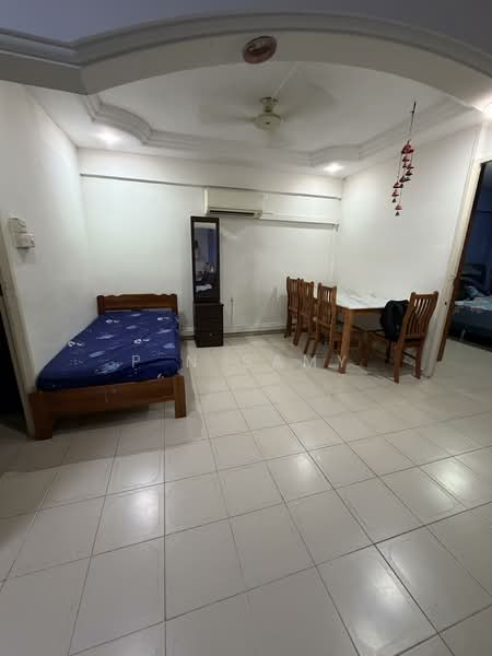 146 Bukit Batok West Avenue 6, 146 Bukit Batok West Avenue 6, 2 Bedrooms, 883 sqft, HDB Flat For Sale, by P N Samy, 500112760 - PropertyGuru.com.sg