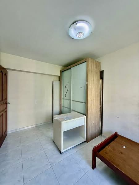 199C Punggol Field, 199C Punggol Field, 3 Bedrooms, 1,184 sqft, HDB Flat For Rent, by Emily Lai, 500112769 - Bedroom - PropertyGuru.com.sg