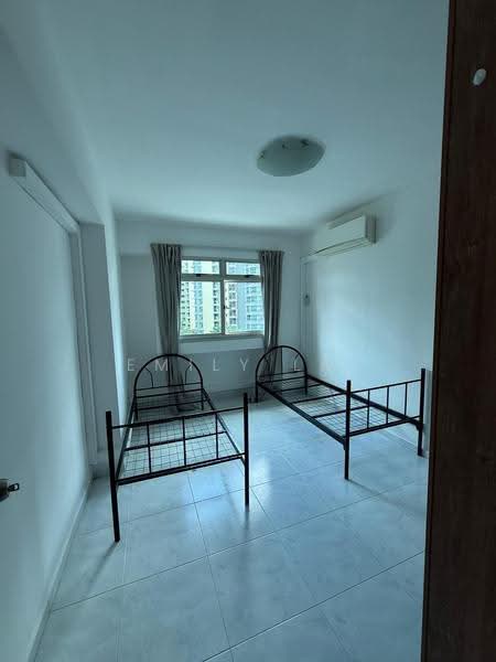 199C Punggol Field, 199C Punggol Field, Hougang / Punggol / Sengkang, 3 Bedrooms, 1,184 sqft, HDB Flat For Rent, by Emily Lai, 500112769 - Bedroom - PropertyGuru.com.sg