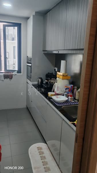 The Palette, 103 Pasir Ris Grove, 2 Bedrooms, 883 sqft, Condominium For Sale, by Ken Ng Kok Kean, 500112773 - Kitchen - PropertyGuru.com.sg