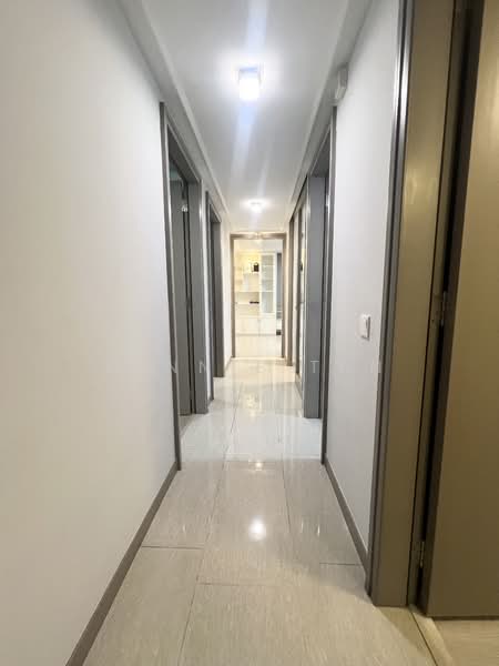 The Criterion, 7 Yishun Street 51, 3 Bedrooms, 1,023 sqft, Executive Condominium For Rent, by Winnie Tan, 500112775 - Corridor - PropertyGuru.com.sg