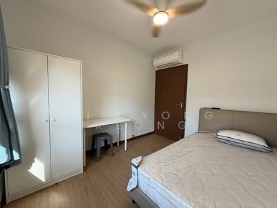 For Rent - 300C Tengah Drive