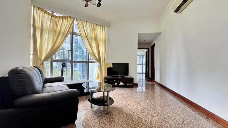 The Bayshore, 26 Bayshore Road, 2 Bedrooms, 926 sqft, Condominium For Sale, by Jae Lim, 500112806 - Living Room - PropertyGuru.com.sg