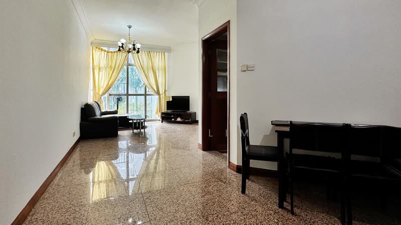 The Bayshore, 26 Bayshore Road, 2 Bedrooms, 926 sqft, Condominium For Sale, by Jae Lim, 500112806 - Living Room - PropertyGuru.com.sg