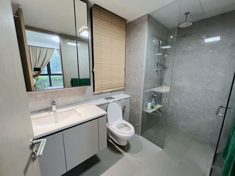 The Tapestry, 59 Tampines Street 86, 3 Bedrooms, 990 sqft, Condominium For Sale, by Sebastian Koh, 500112812 - Bathroom - PropertyGuru.com.sg