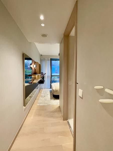 Union Square Residences, 28 Havelock Road,, 5 Bedrooms, 2,476 sqft, Condominium For Sale, by Elaine Goh, 500112844 - Corridor - PropertyGuru.com.sg