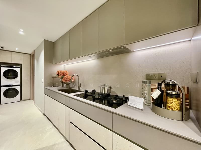 Union Square Residences, 28 Havelock Road,, 5 Bedrooms, 2,476 sqft, Condominium For Sale, by Elaine Goh, 500112844 - Kitchen - PropertyGuru.com.sg
