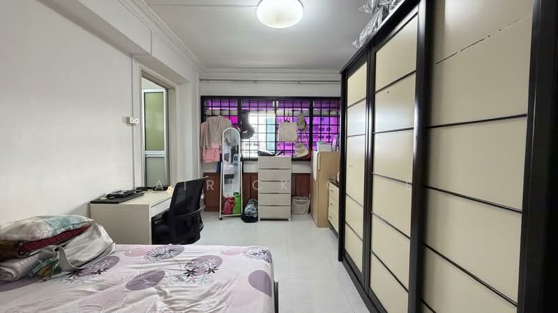 280 Toh Guan Road, 280 Toh Guan Road, 3 Bedrooms, 980 sqft, HDB Flat For Sale, by Patrick Chee, 500112845 - Bedroom - PropertyGuru.com.sg