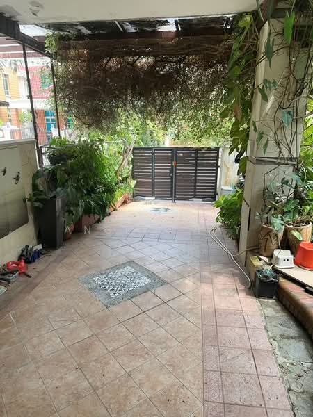 Jalan Punai, Jalan Punai, 8 Bedrooms, 4,965 sqft, Terraced House For Sale, by Angela Tay, 500112847 - Exterior - PropertyGuru.com.sg