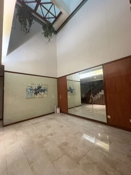 Jalan Punai, Jalan Punai, 8 Bedrooms, 4,965 sqft, Terraced House For Sale, by Angela Tay, 500112847 - Living Room - PropertyGuru.com.sg