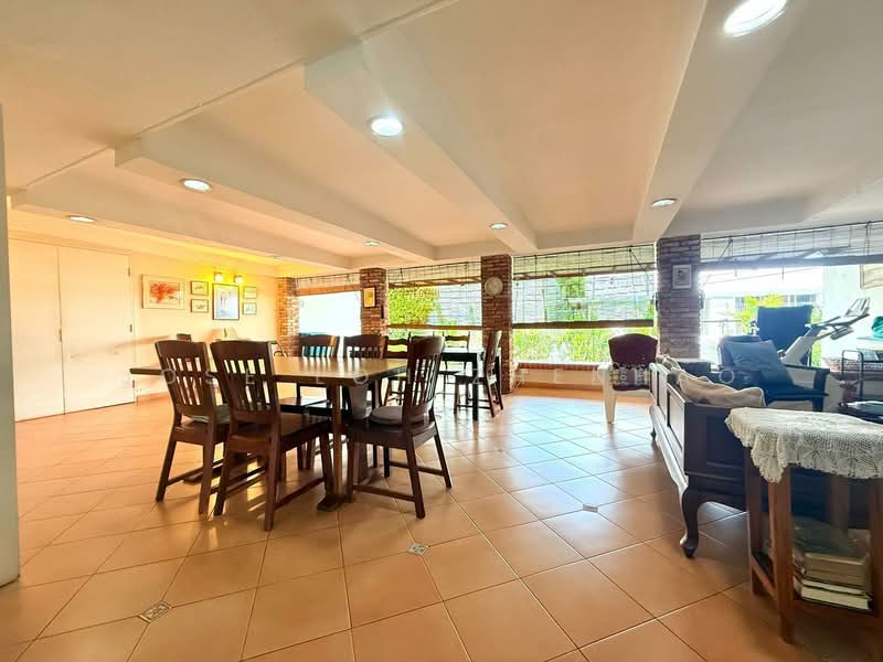 Raffles Park, Oriole Crescent, 6 Bedrooms, 3,400 sqft, Good Class Bungalow For Sale, by Jose Loh Zhenhao, 500112850 - Dining Room - PropertyGuru.com.sg