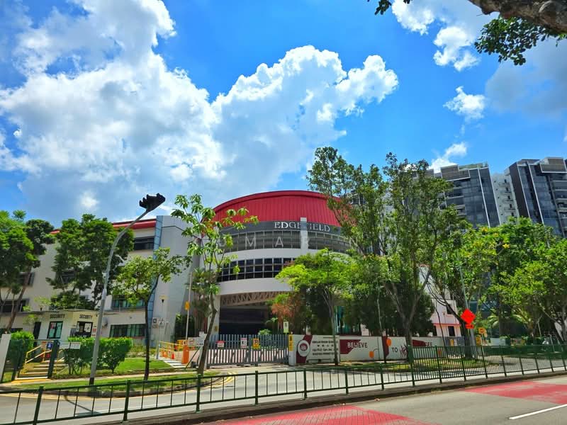 178 Edgefield Plains, 178 Edgefield Plains, 3 Bedrooms, 1,184 sqft, HDB Flat For Sale, by Kumar N, 500112858 - Exterior - PropertyGuru.com.sg