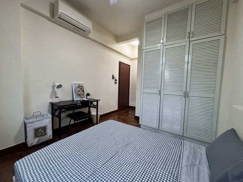 Parc Oasis, 35 Jurong East Avenue 1, Room Rental, 200 sqft, Condominium For Rent, by Alan Huy, 500112864 - Bedroom - PropertyGuru.com.sg